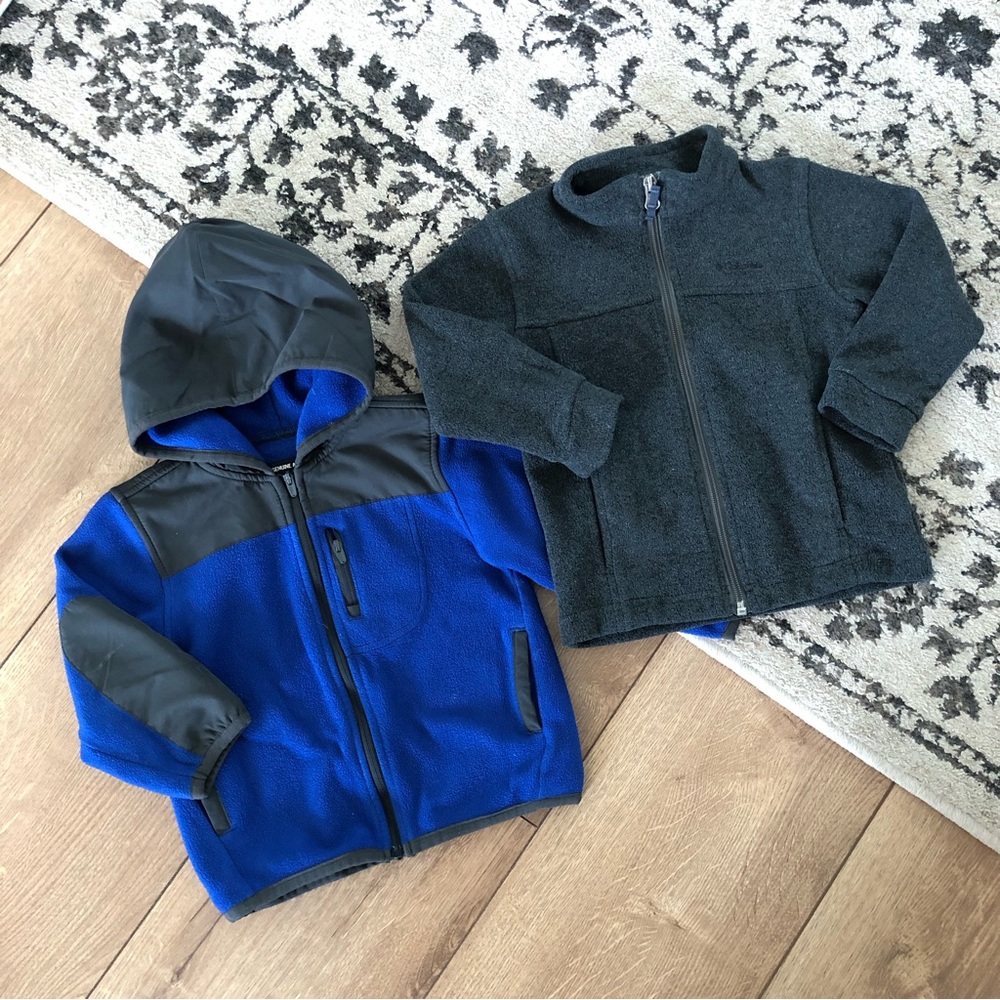 Bundle of zip up fleece jackets